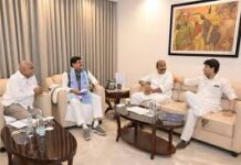 मुख्यमंत्री डॉ. यादव ने केंद्रीय मंत्रियों और सांसदों से मुलाकात और चर्चा की