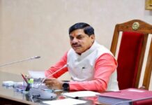 मुख्यमंत्री ने यात्रा का शुभारंभ कर यात्रियों को दीं शुभकामनाएं