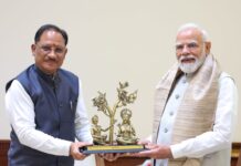 प्रधानमंत्री नरेंद्र मोदी से मुख्यमंत्री विष्णु देव साय ने की भेंट, छत्तीसगढ़ के विकास और ‘बस्तर विजन’ पर हुई विस्तृत चर्चा