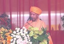 यूपी में स्वतंत्रता दिवस की धूम, CM योगी ने शहीद परिवारों को किया सम्मानित