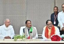 33 जिलों में उद्यमिता केंद्रों की तैयारी, युवाओं के हुनर और कारोबार को मिलेगा सहारा